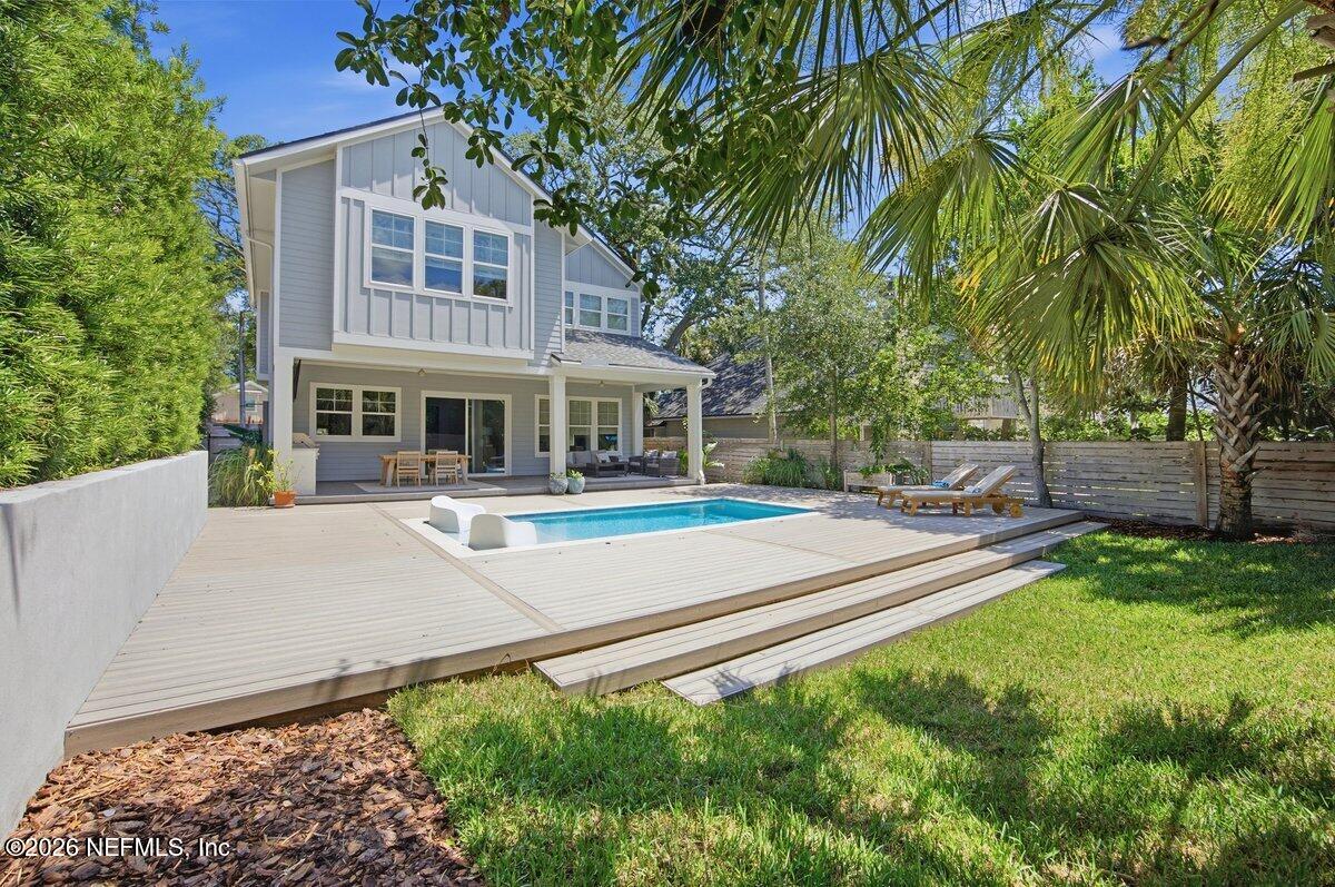 370 8th Street Atlantic Beach, FL 32233 - Photo 3 of 34 exterior back