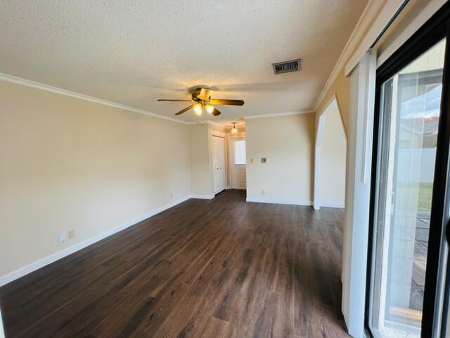 11120 Goss Lane Boca Raton, FL 33428 - Photo 4 of 27 Living room