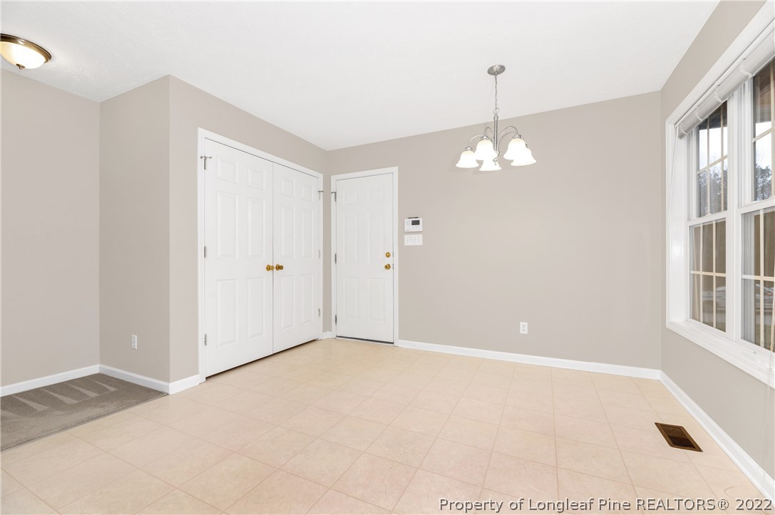 5832 Spreading Branch Road Hope Mills, NC 28348 - Photo 15 of 37 Gallery Image 15