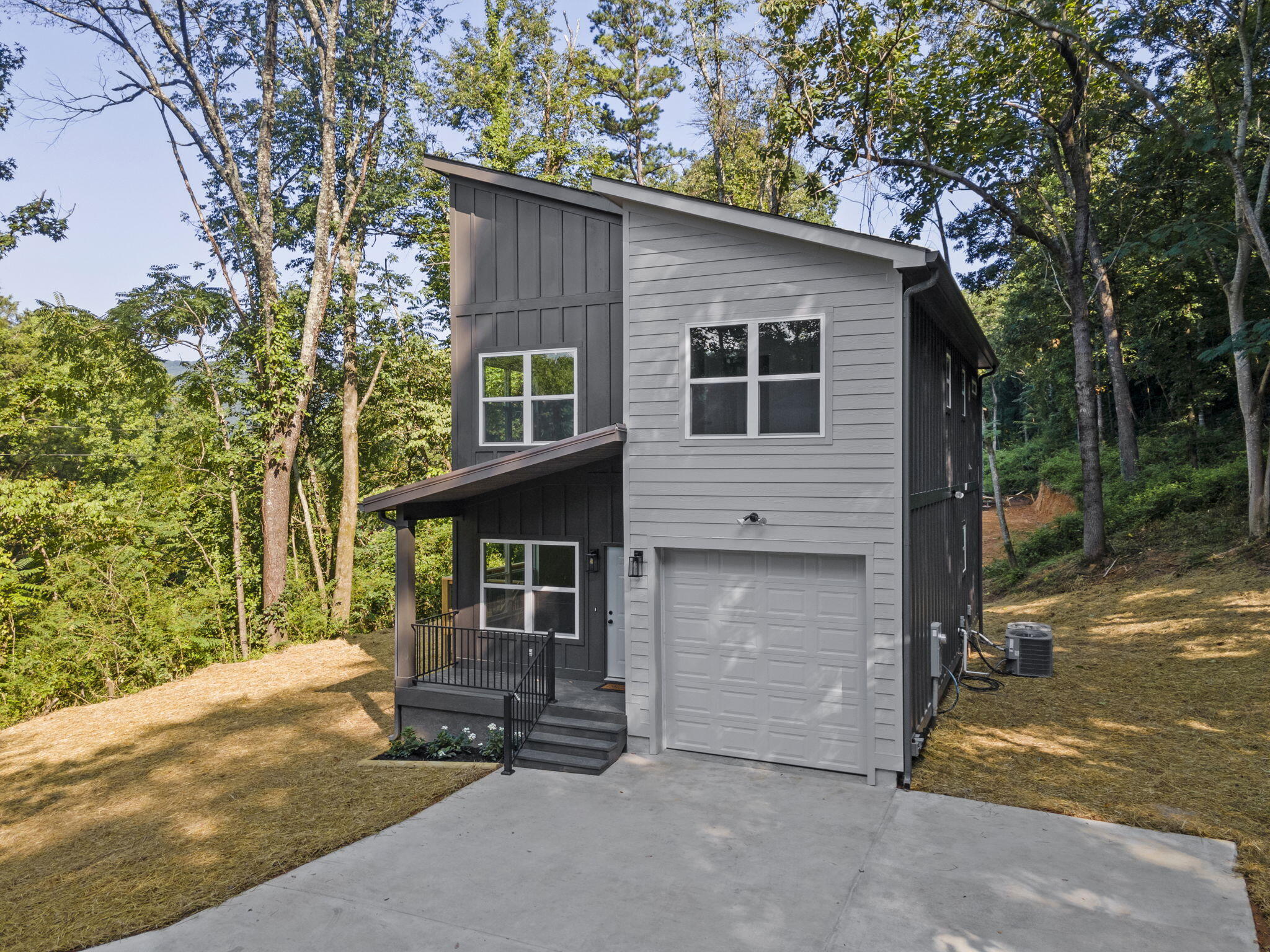 10608 Card Road Soddy Daisy, TN 37379 - Photo 1 of 43 Front