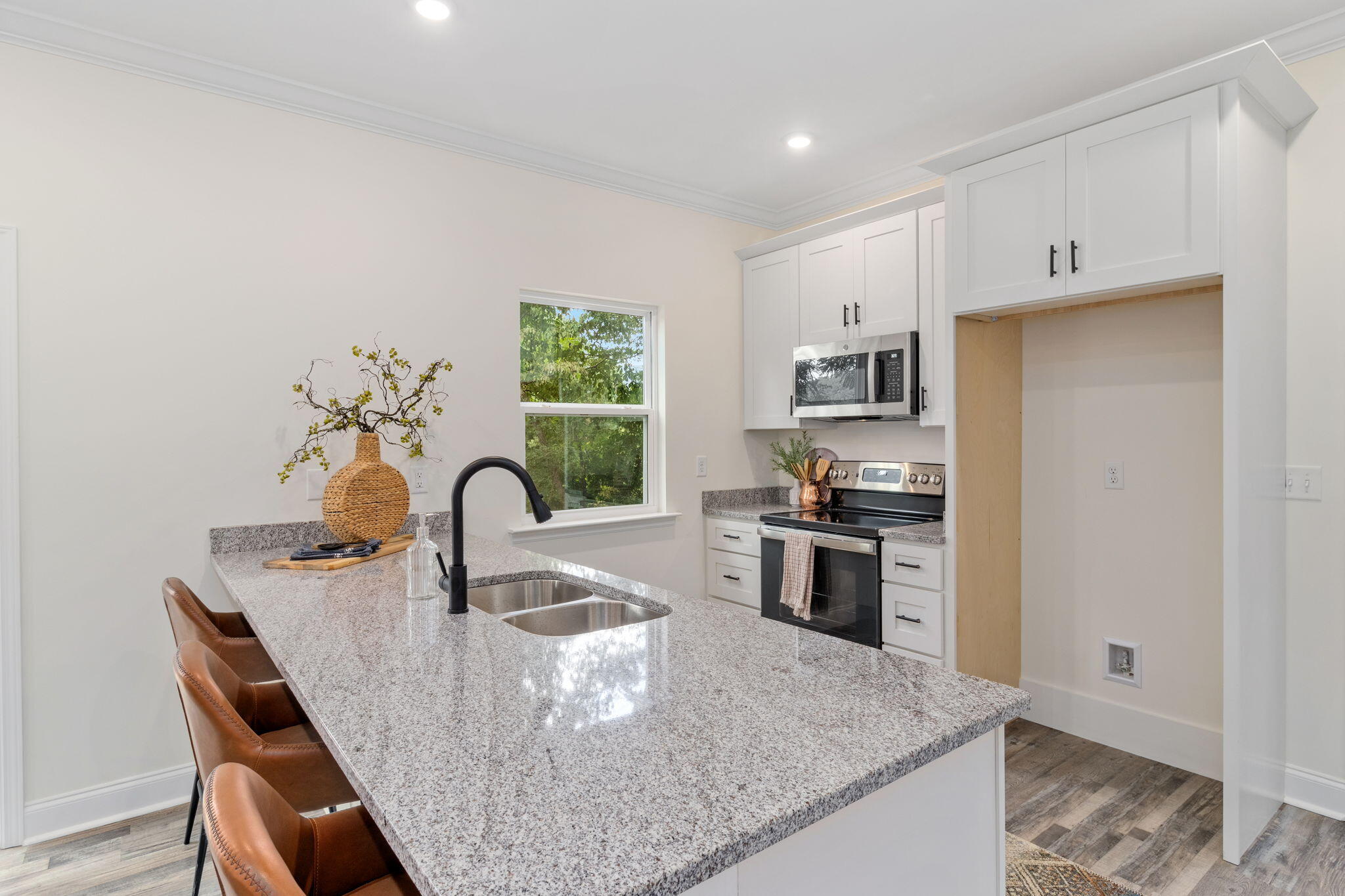 10608 Card Road Soddy Daisy, TN 37379 - Photo 15 of 43 Kitchen