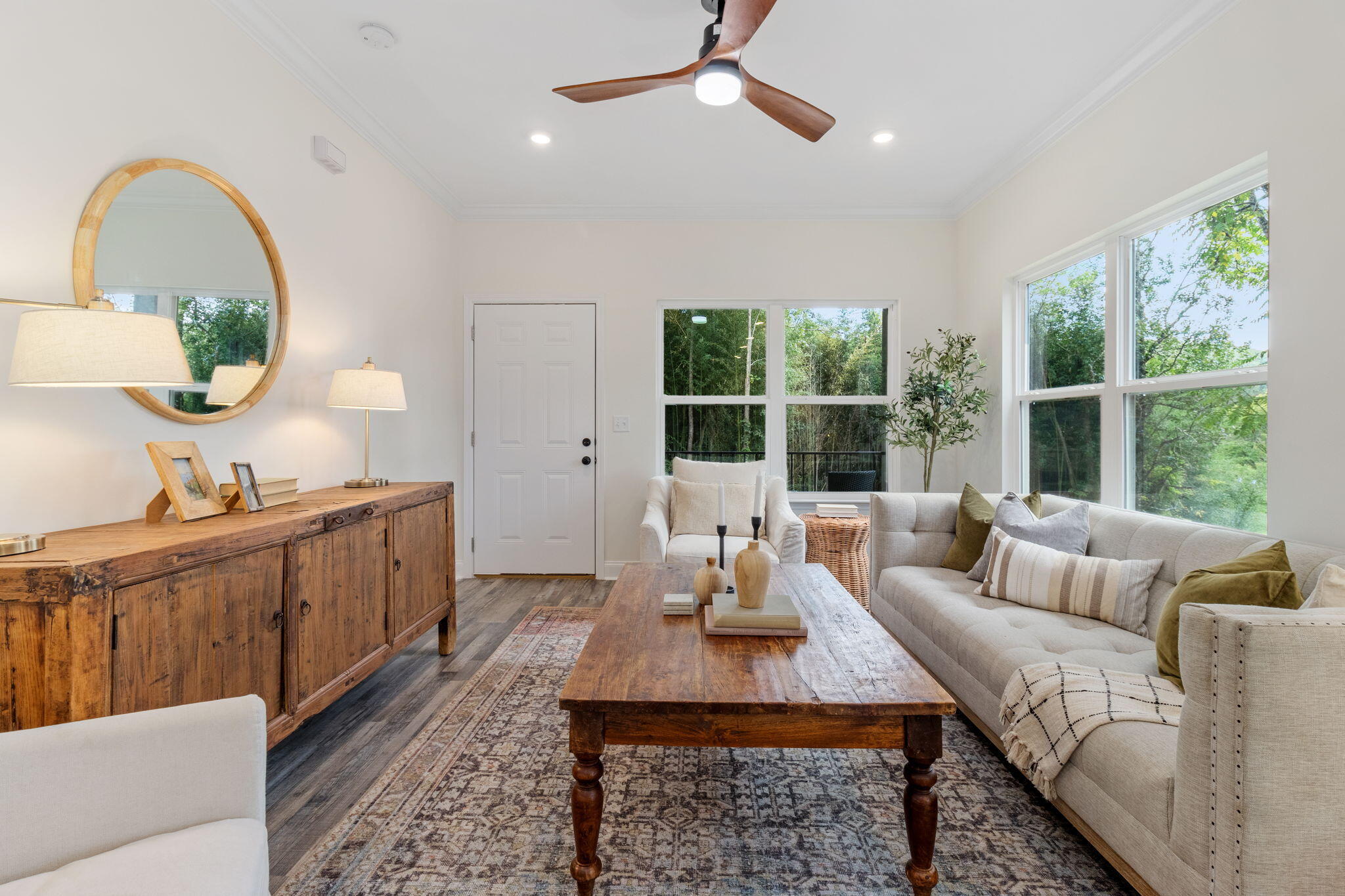 10608 Card Road Soddy Daisy, TN 37379 - Photo 10 of 43 Living room