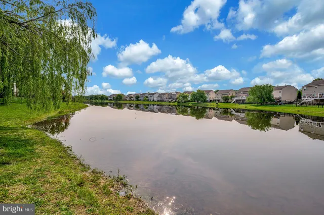 $799,900 | 3308 Boathouse Road, Warrenton, VA 20187