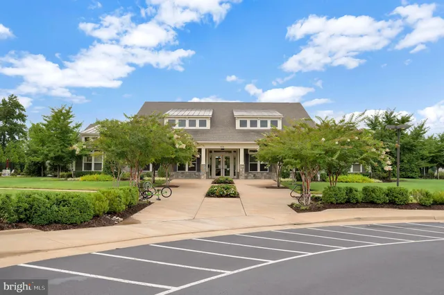 $799,900 | 3308 Boathouse Road, Warrenton, VA 20187