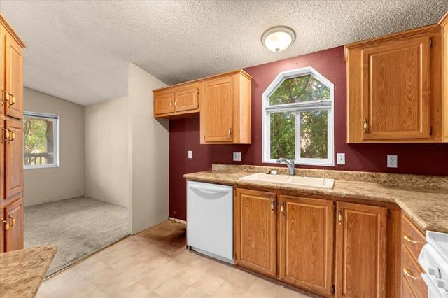 320 Belle Mill Road Red Bluff, CA 96080 - Photo 10 of 48 20260840-8d048ffe-394a-4a3f-96e4-bbd788e
