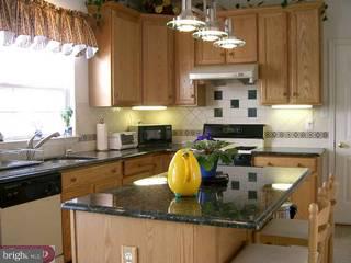 34 Donovan Road Pennington, NJ 08534 - Photo 2 of 6 Gallery Image 2
