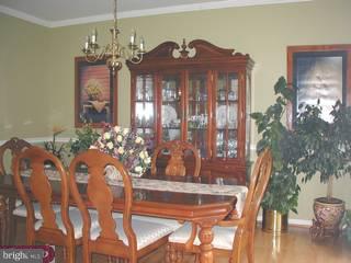 34 Donovan Road Pennington, NJ 08534 - Photo 3 of 6 Gallery Image 3