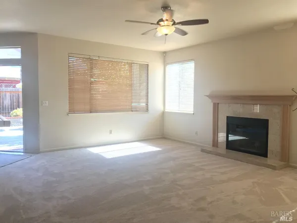 $3,100 | 1128 Lawler Ranch Parkway, Suisun City, CA 94585