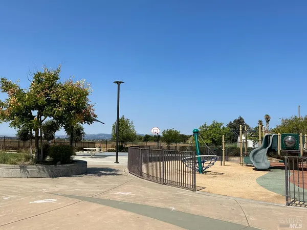 $3,100 | 1128 Lawler Ranch Parkway, Suisun City, CA 94585