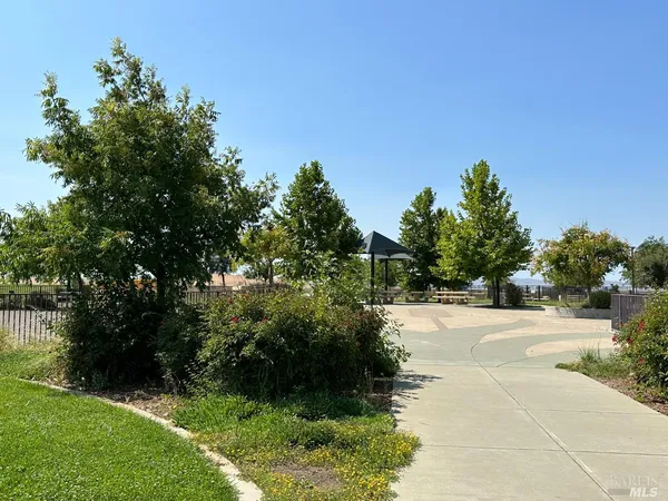 $3,100 | 1128 Lawler Ranch Parkway, Suisun City, CA 94585