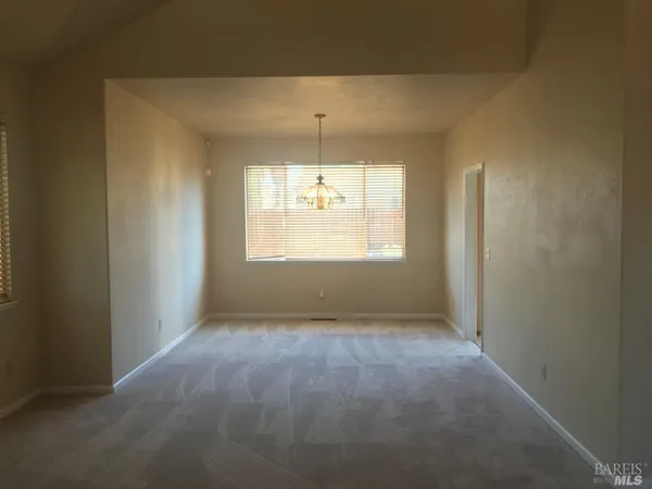 $3,100 | 1128 Lawler Ranch Parkway, Suisun City, CA 94585