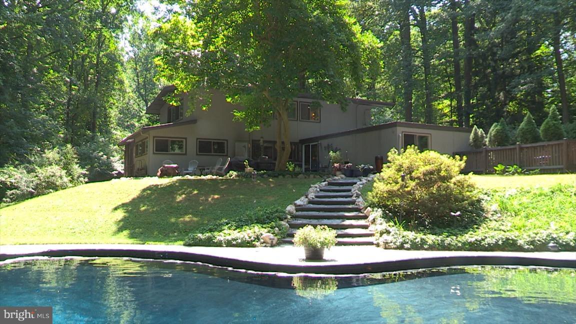 7709 Grasty Road Baltimore, MD 21208 - Photo 26 of 28 Exterior (Rear)