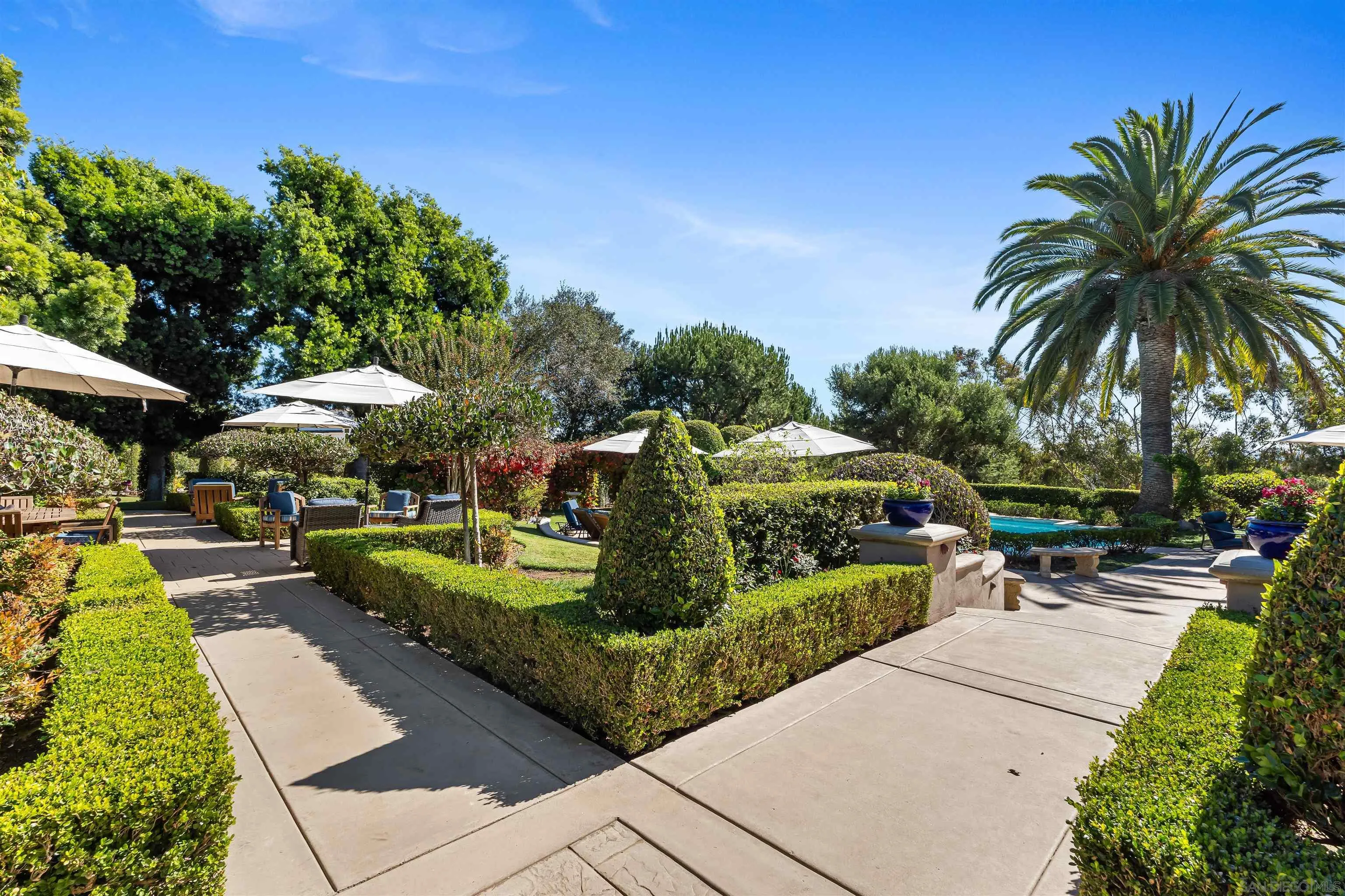 301 Cantle Lane Encinitas, CA 92024 - Photo 49 of 75 a view of a backyard with sitting area