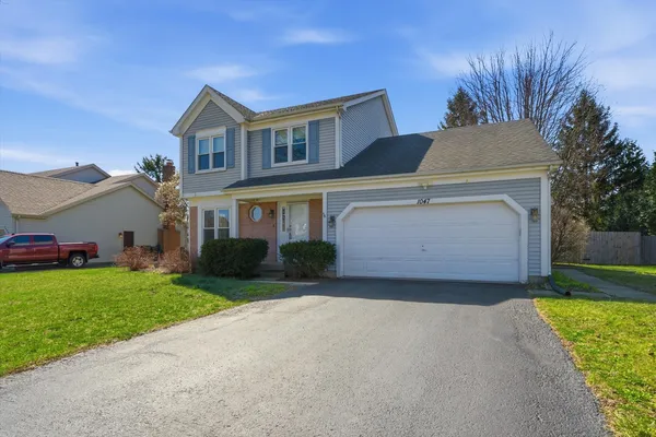 $390,000 | 1047 Waterford Cut, Crystal Lake, IL 60014