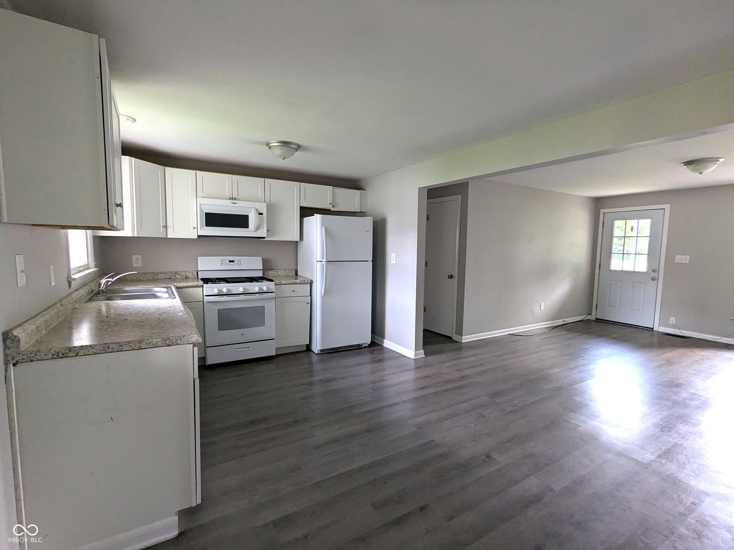 6733 South Cross Street Pendleton, IN 46064 - Photo 7 of 16