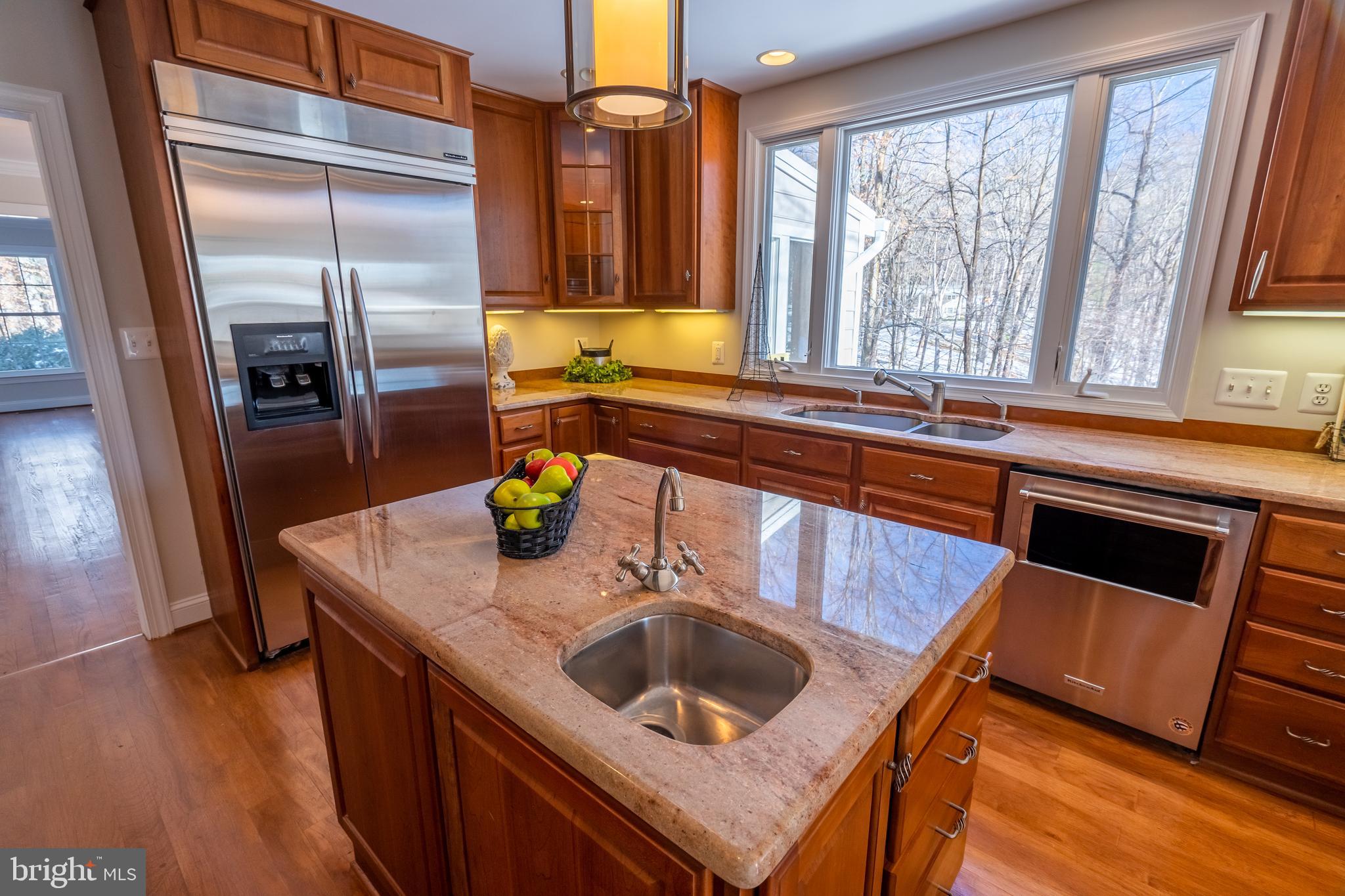 7009 Union Mill Road Clifton, VA 20124 - Photo 23 of 57
