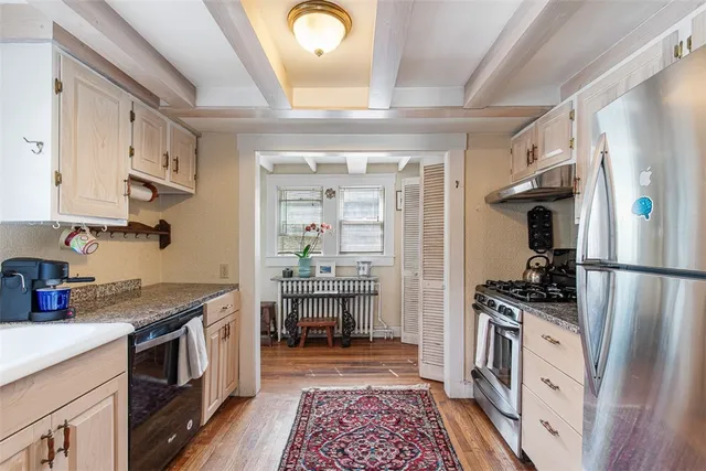 $1,400,000 | 74 3rd Street, Newport, RI 02840