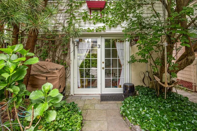 $1,400,000 | 74 3rd Street, Newport, RI 02840