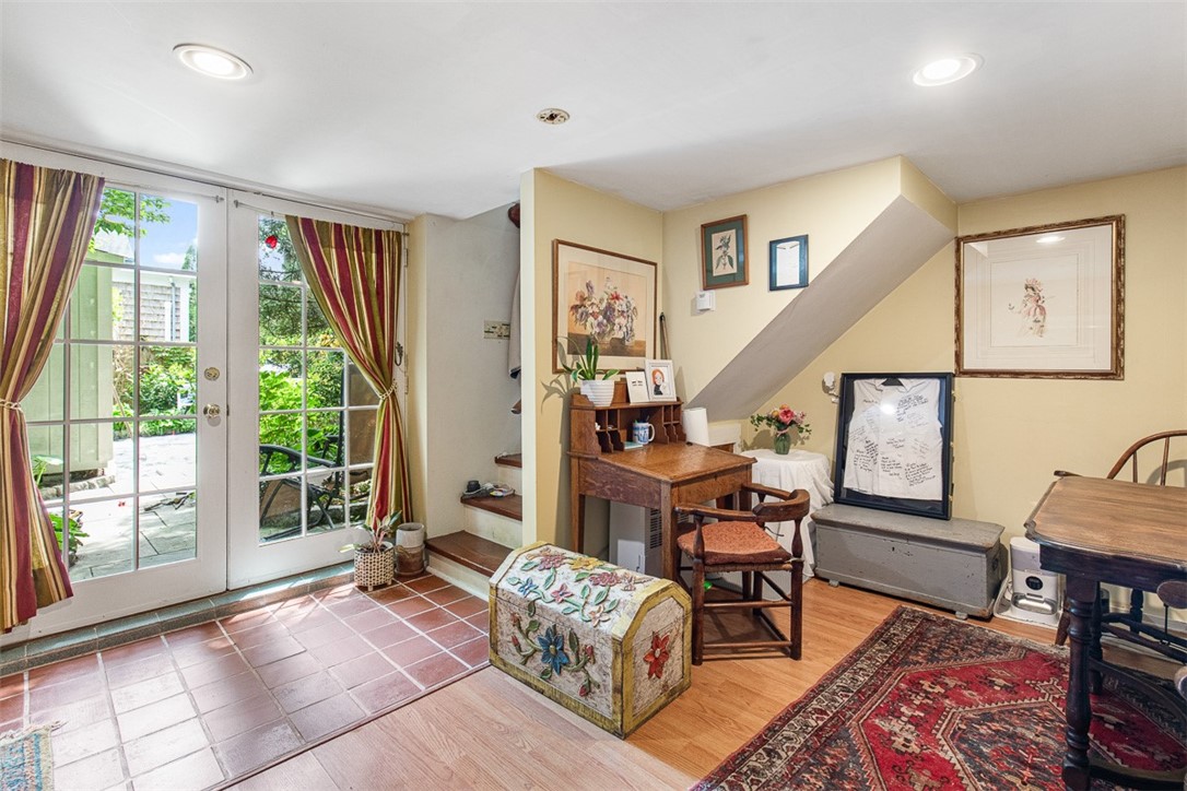 74 3rd Street Newport, RI 02840 - Photo 34 of 43