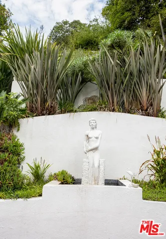 $3,450,000 | 2331 Outpost Drive, Los Angeles, CA 90068