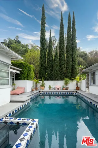 $3,450,000 | 2331 Outpost Drive, Los Angeles, CA 90068
