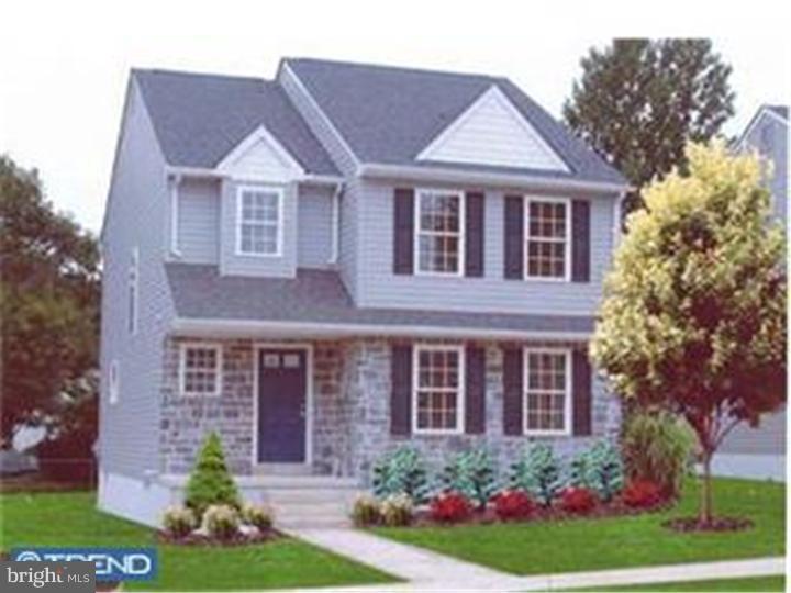 135 Roberts Road Aston, PA 19014 - Photo 1 of 1 front view of a house with a yard