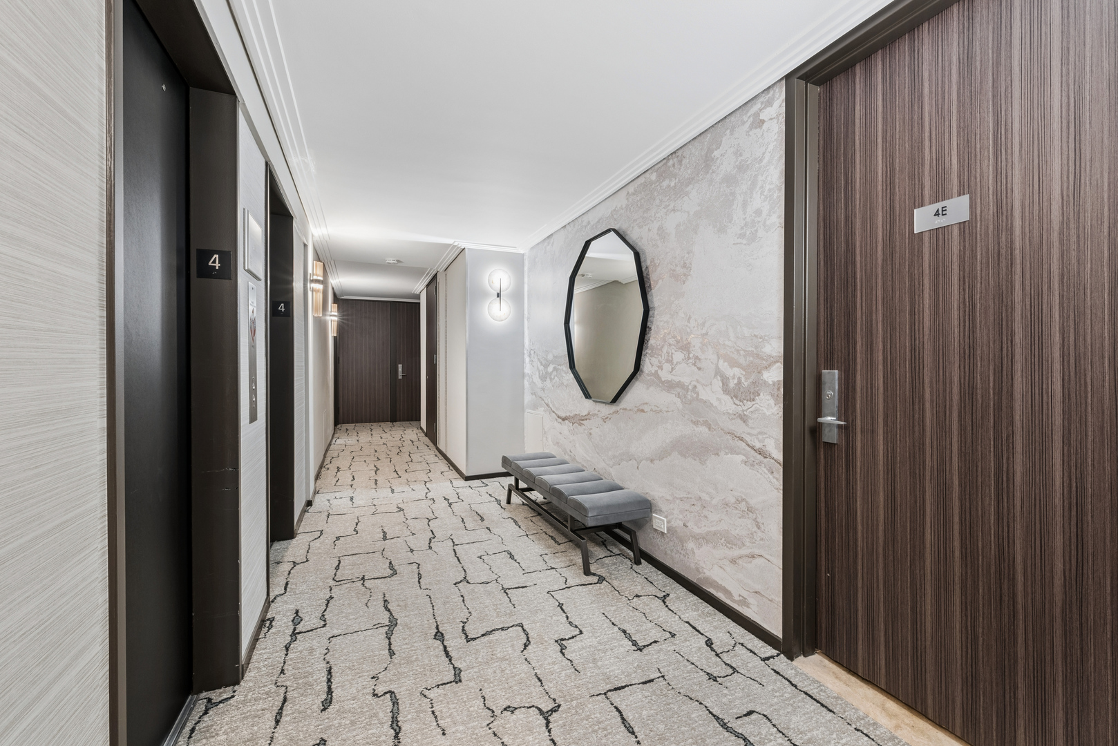 200 East Delaware Place, Unit 4DE Chicago, IL 60611 - Photo 4 of 47