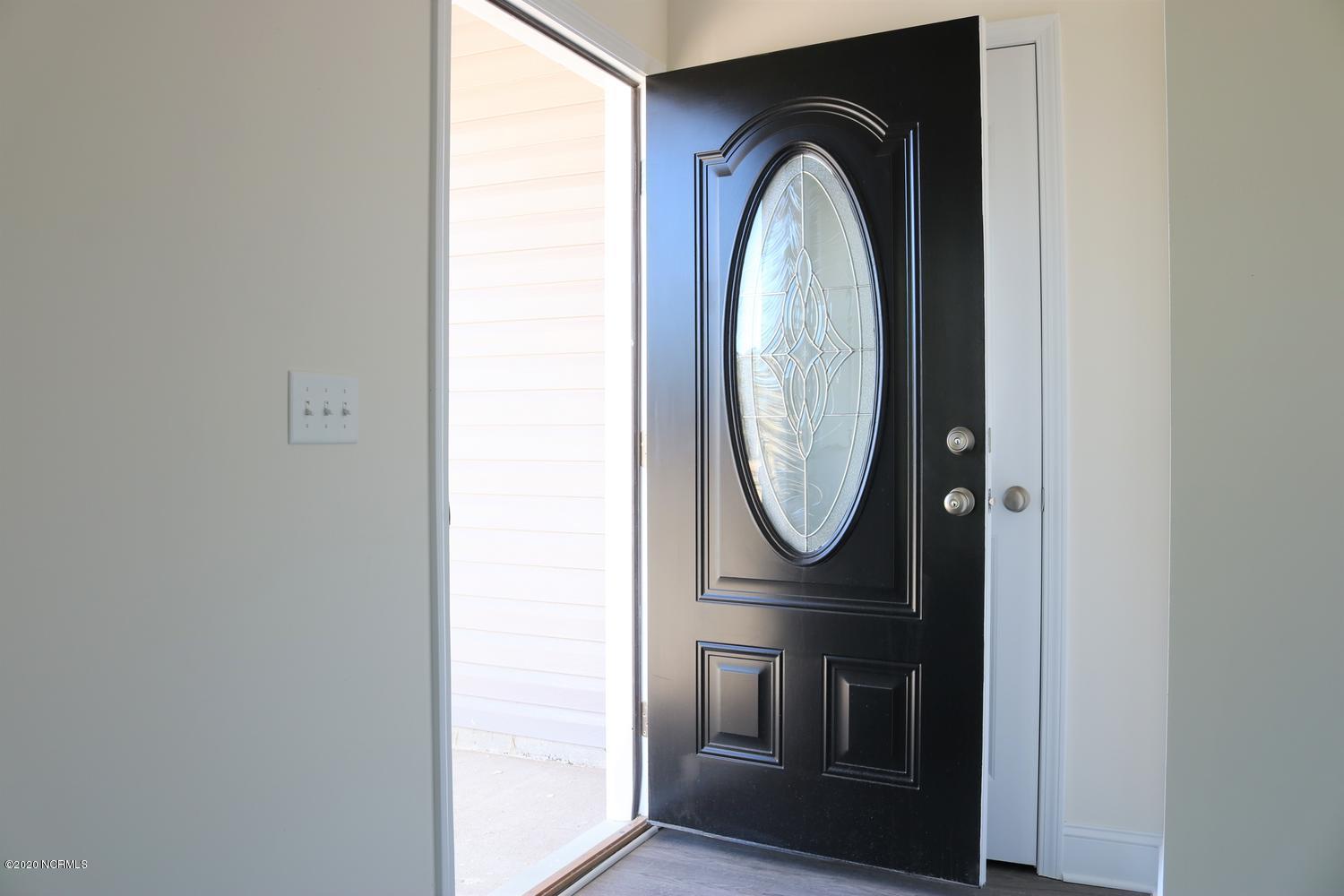 4738 Coras Grove Road Willard, NC 28478 - Photo 4 of 25 The Romeo-large-004-010-Entryway-1500x10