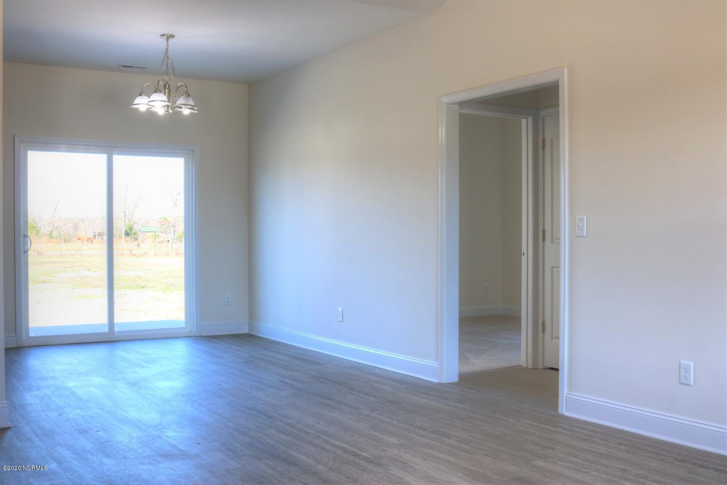 4738 Coras Grove Road Willard, NC 28478 - Photo 7 of 25 The Romeo-large-007-006-Dining Room-1499