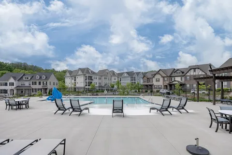 $407,500 | 2000 Shadow Green Drive, Unit H203, Franklin, TN 37064