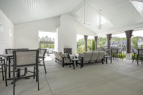 $407,500 | 2000 Shadow Green Drive, Unit H203, Franklin, TN 37064