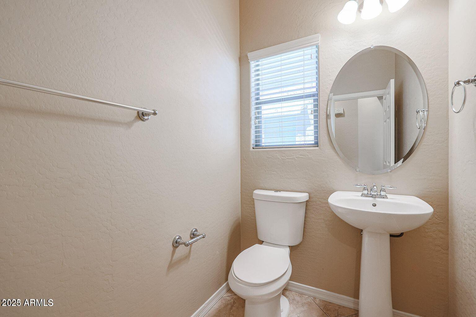 3676 West Muirfield Court Anthem, AZ 85086 - Photo 16 of 29 20230530163259905207000000-o