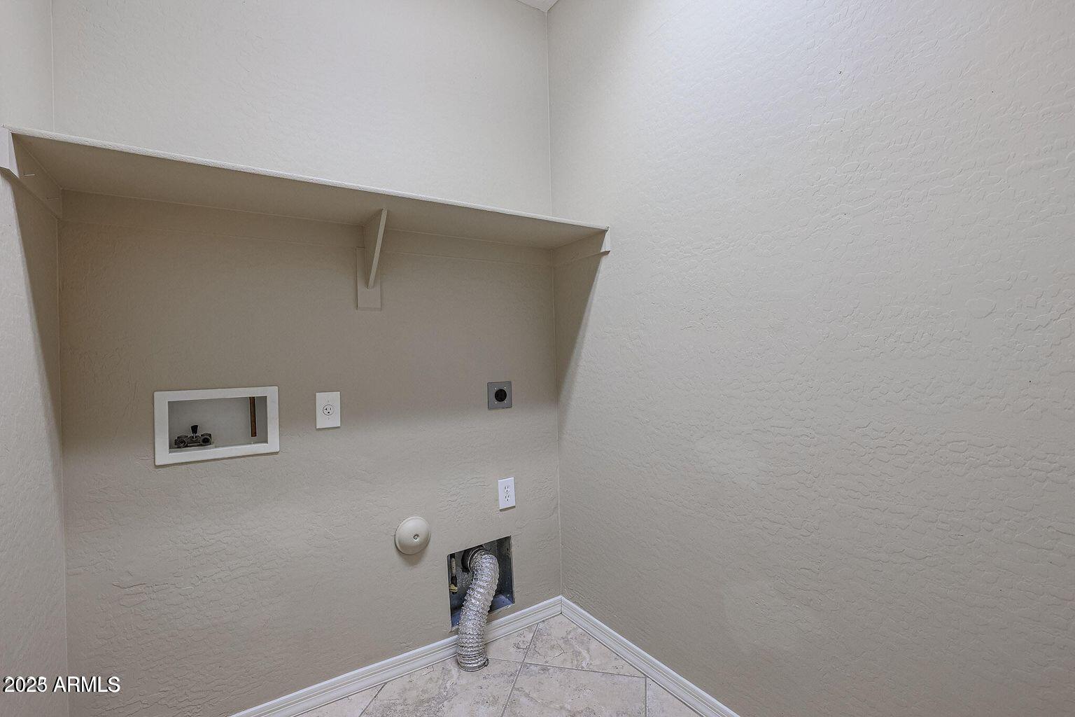 3676 West Muirfield Court Anthem, AZ 85086 - Photo 17 of 29 20230530163302042898000000-o