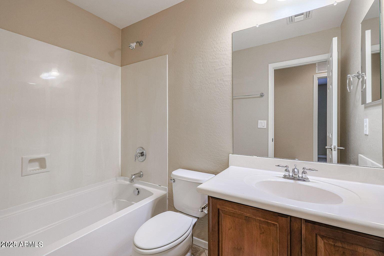 3676 West Muirfield Court Anthem, AZ 85086 - Photo 19 of 29 20230530163306062639000000-o