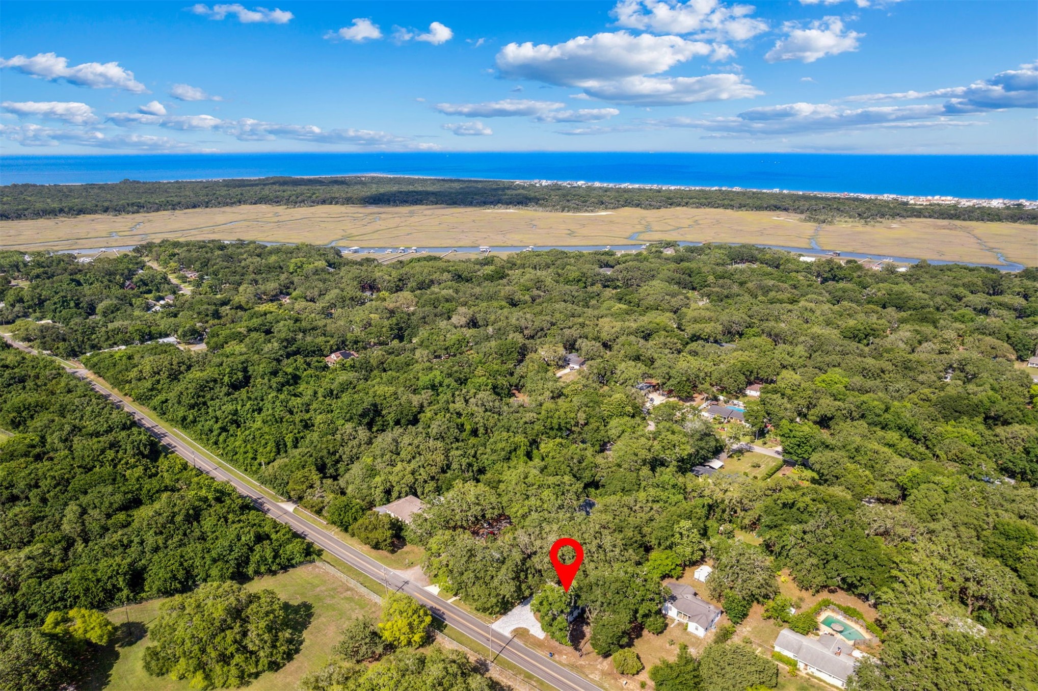724 North 14th Street Fernandina Beach, FL 32034 - Photo 30 of 34 a view of a city and an ocean