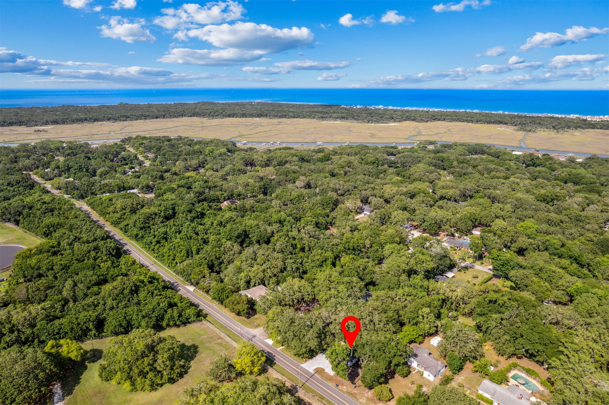 724 North 14th Street Fernandina Beach, FL 32034 - Photo 33 of 34 a view of a city
