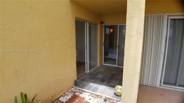 $1,800 | 7640 Westwood Drive, Unit 403, Tamarac, FL 33321