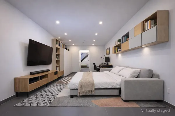 $860,000 | 548 Lafayette Avenue, Unit 1A | Bedford-Stuyvesant