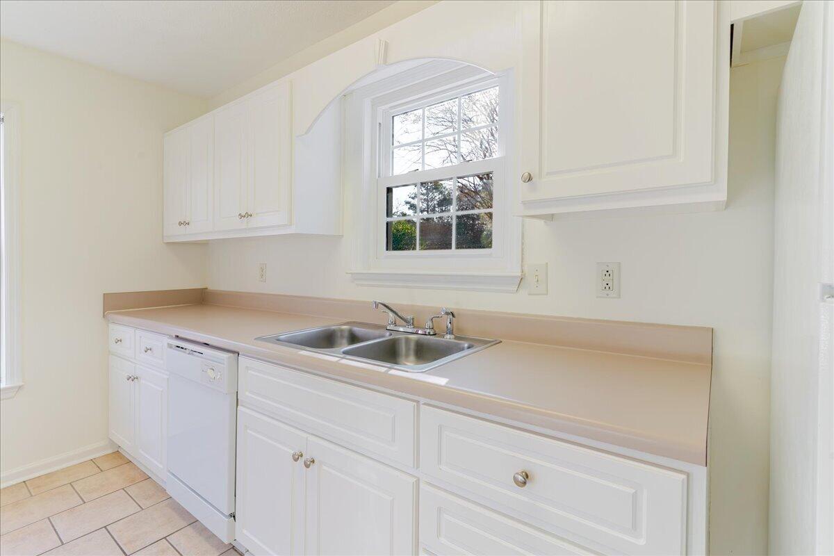 205 Sandy Run Aiken, SC 29803 - Photo 5 of 27
