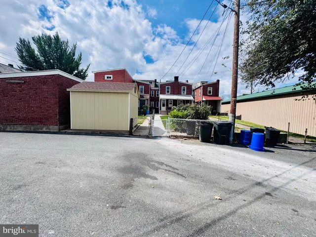 $251,900 | 305 Tulpehocken Avenue, West Reading, PA 19611