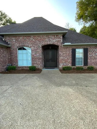 $300,000 | 785 Creston Drive, Byram, MS 39272