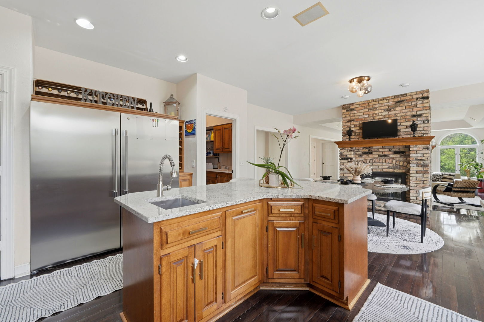 1730 Butterfield Road Flossmoor, IL 60422 - Photo 10 of 45 Gallery Image 10