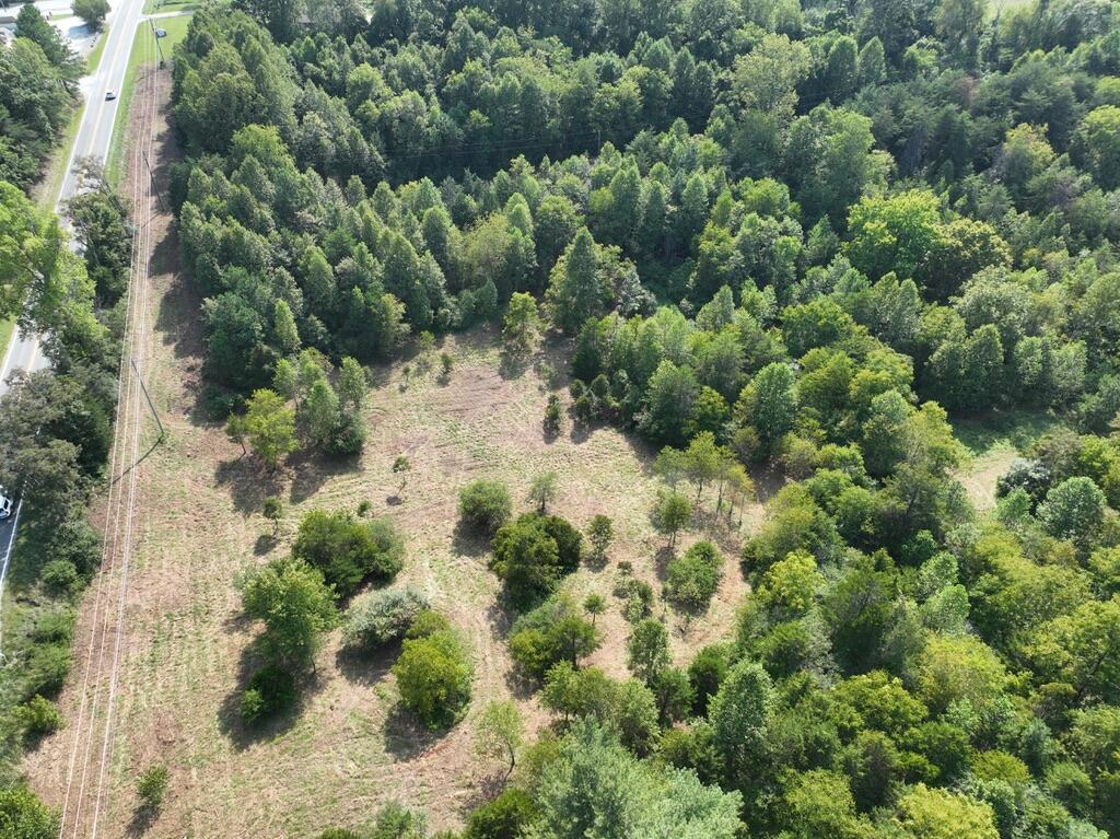 14349 Moneta Road Moneta, VA 24121 - Photo 5 of 23 2