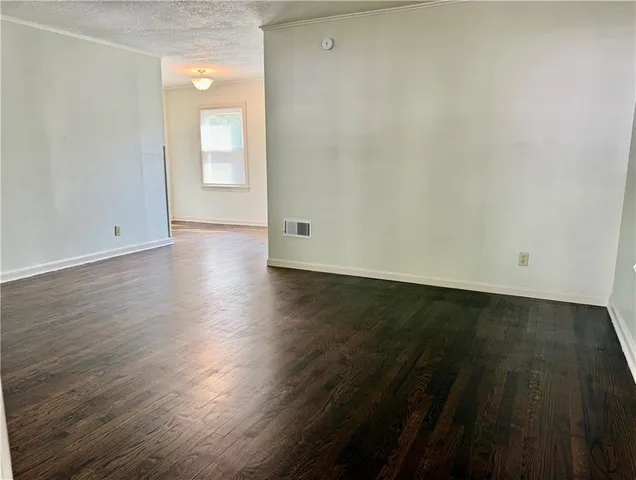 $209,900 | 1437 East 25th Avenue, Kansas City, MO 64116