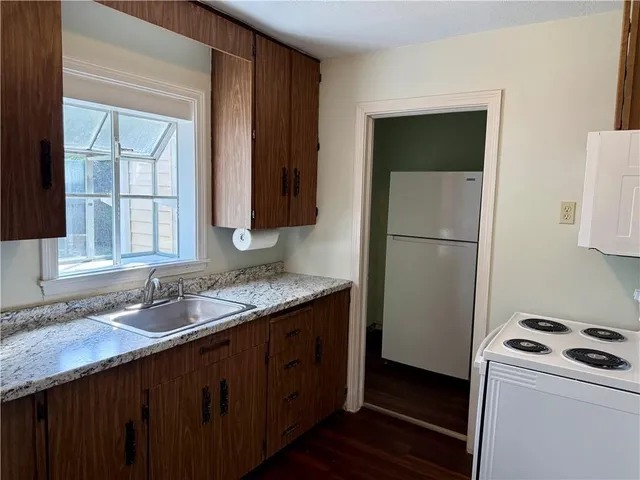 $209,900 | 1437 East 25th Avenue, Kansas City, MO 64116