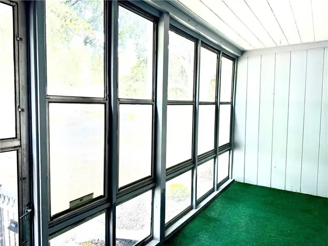 $209,900 | 1437 East 25th Avenue, Kansas City, MO 64116