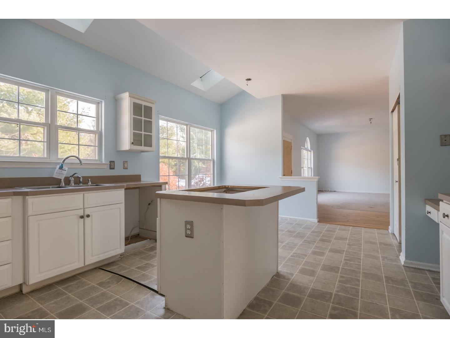 3 Barclay Road Hainesport, NJ 08036 - Photo 10 of 22 Gallery Image 10