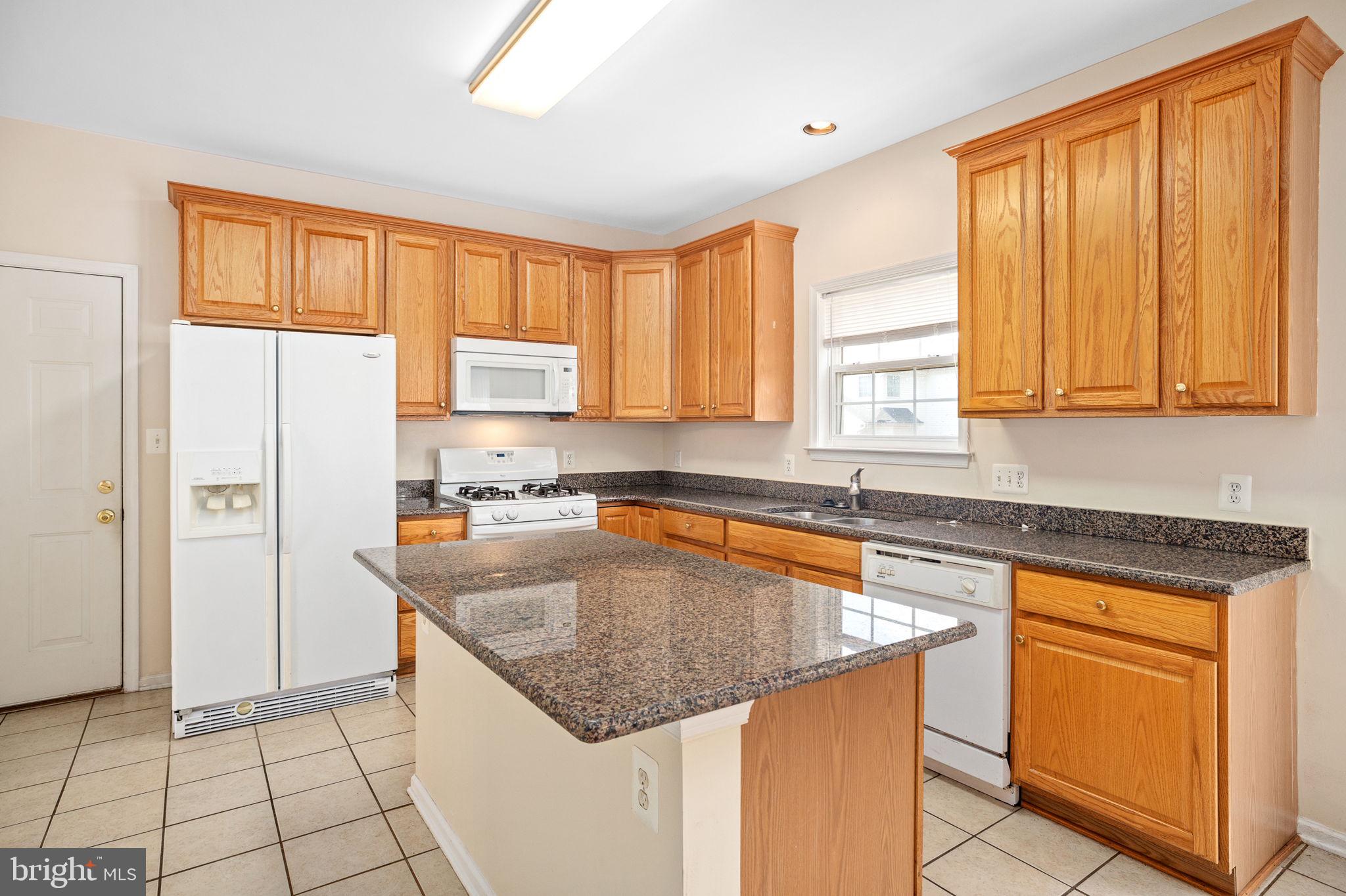 27 Cavalry Ridge Road Fredericksburg, VA 22405 - Photo 3 of 44 Gallery Image 3
