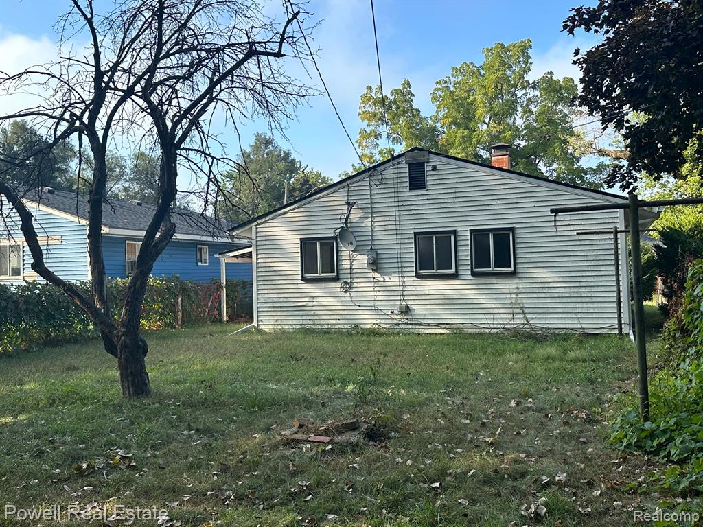 722 Corwin Avenue Pontiac, MI 48340 - Photo 4 of 17