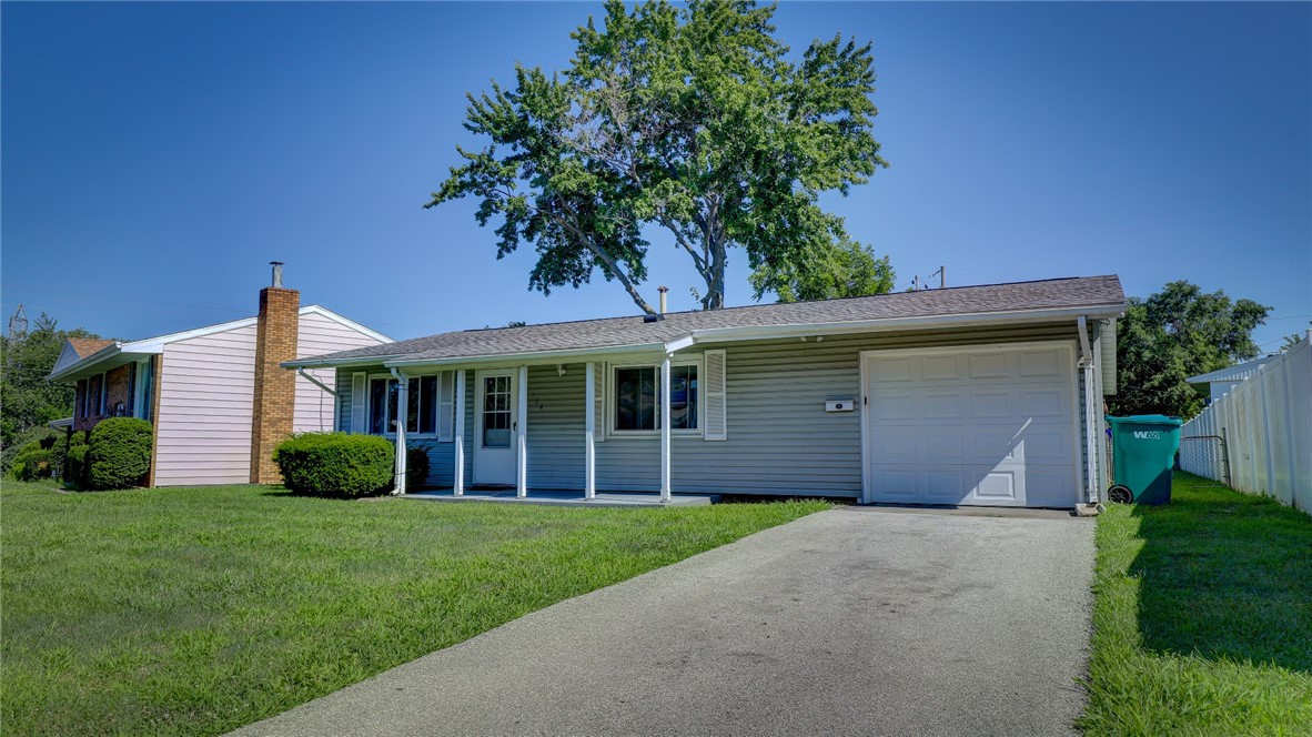 3124 East Robin Drive Decatur, IL 62526 - Photo 2 of 26